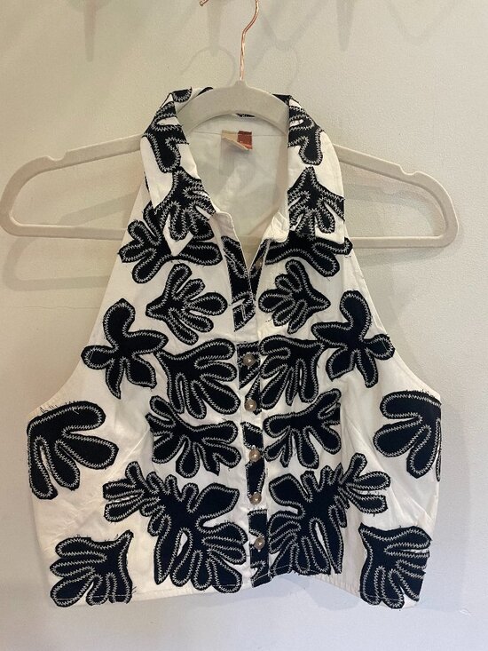 Pilcro Tops - Anthropologie Embroidered Abstract Pattern Vest Top
